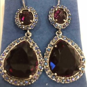 New Garnett tear drop Earrings